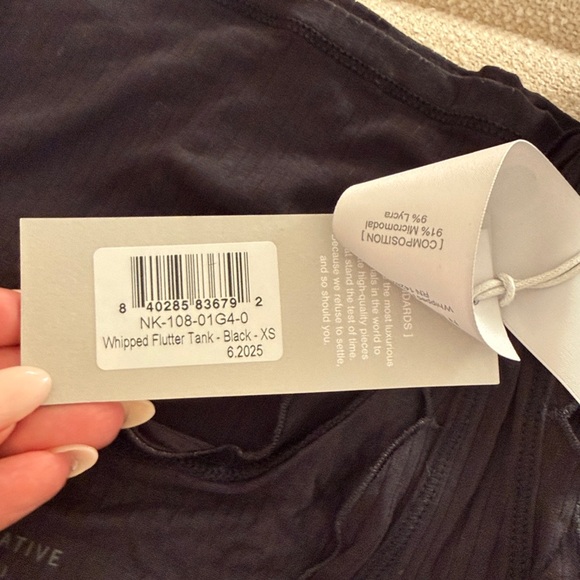 Whipped Flutter Tank - Picture 5 of 6